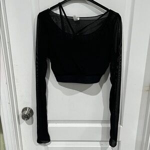 Alo yoga black mesh crop top